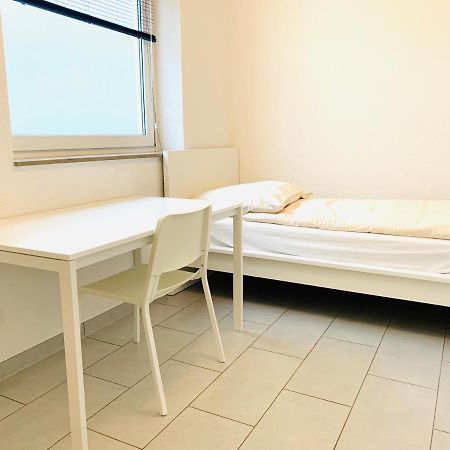 Gemutliches Zimmer 20 Min Vom Frankfurt Hbf 3 랑엔 외부 사진